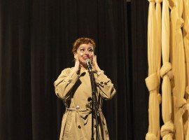 Cartel de No estoy de frente — Teatro Cánovas, Málaga