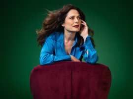 Cartel del Espectáculo de Nuevos Mundos en Teatro Cánovas, Málaga